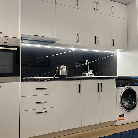 Am Luxury Apartment Tirana Kültér fotó