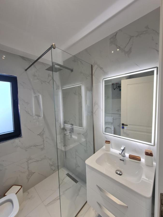 Am Luxury Apartment Tirana Kültér fotó
