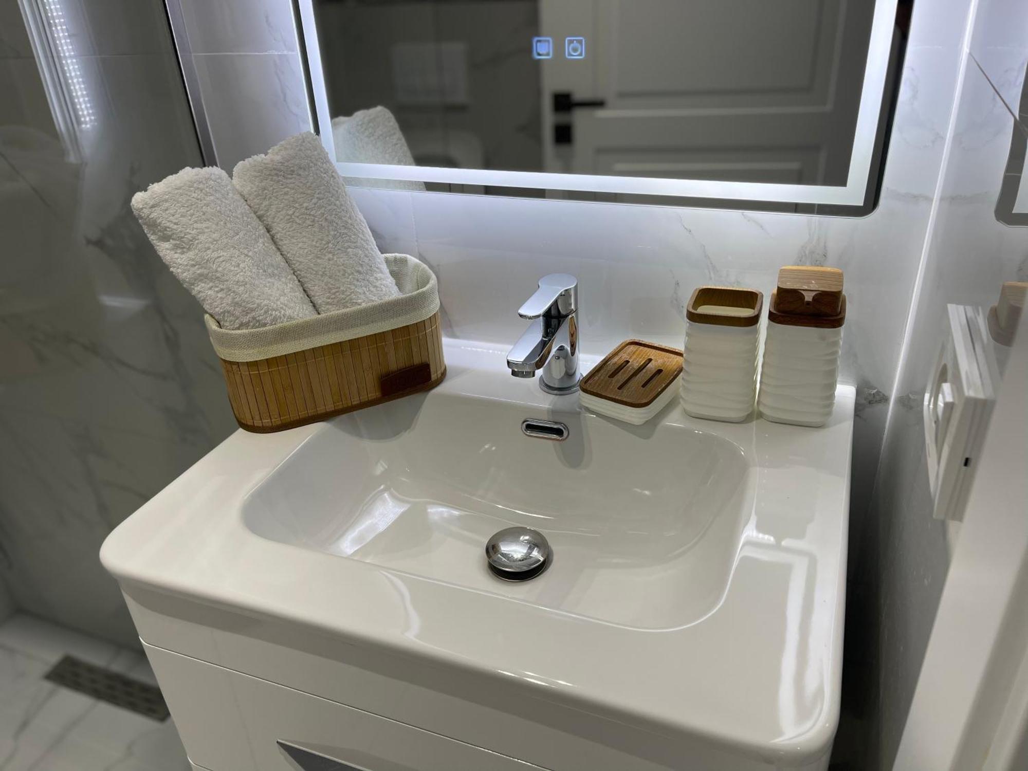 Am Luxury Apartment Tirana Kültér fotó